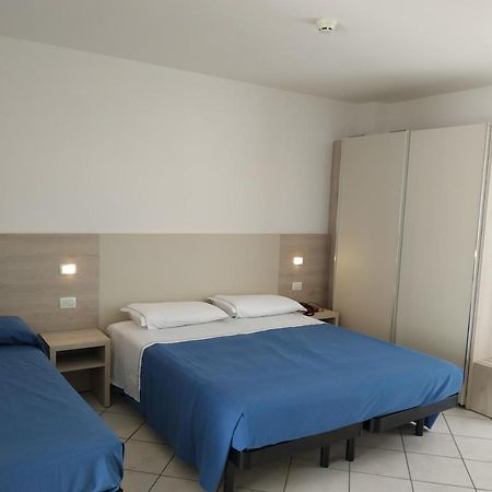 Residence Sangiorgi Cattolica Zewnętrze zdjęcie
