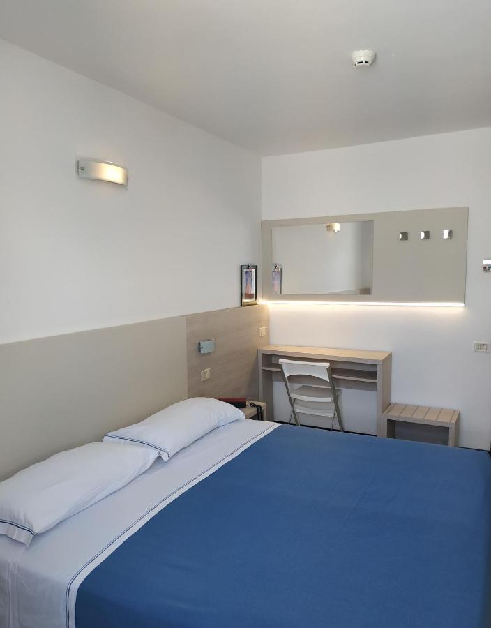 Residence Sangiorgi Cattolica Zewnętrze zdjęcie