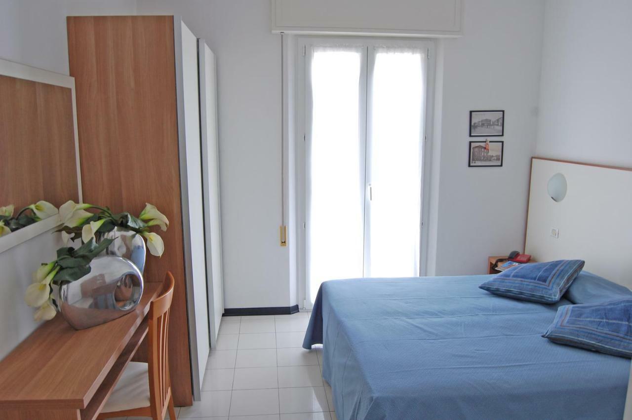 Residence Sangiorgi Cattolica Zewnętrze zdjęcie